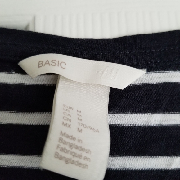 Basic H&M Women's Stripe Top - Picture 5 of 11